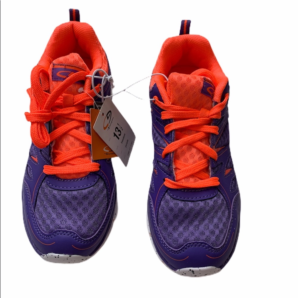 Champion big kid sneakers